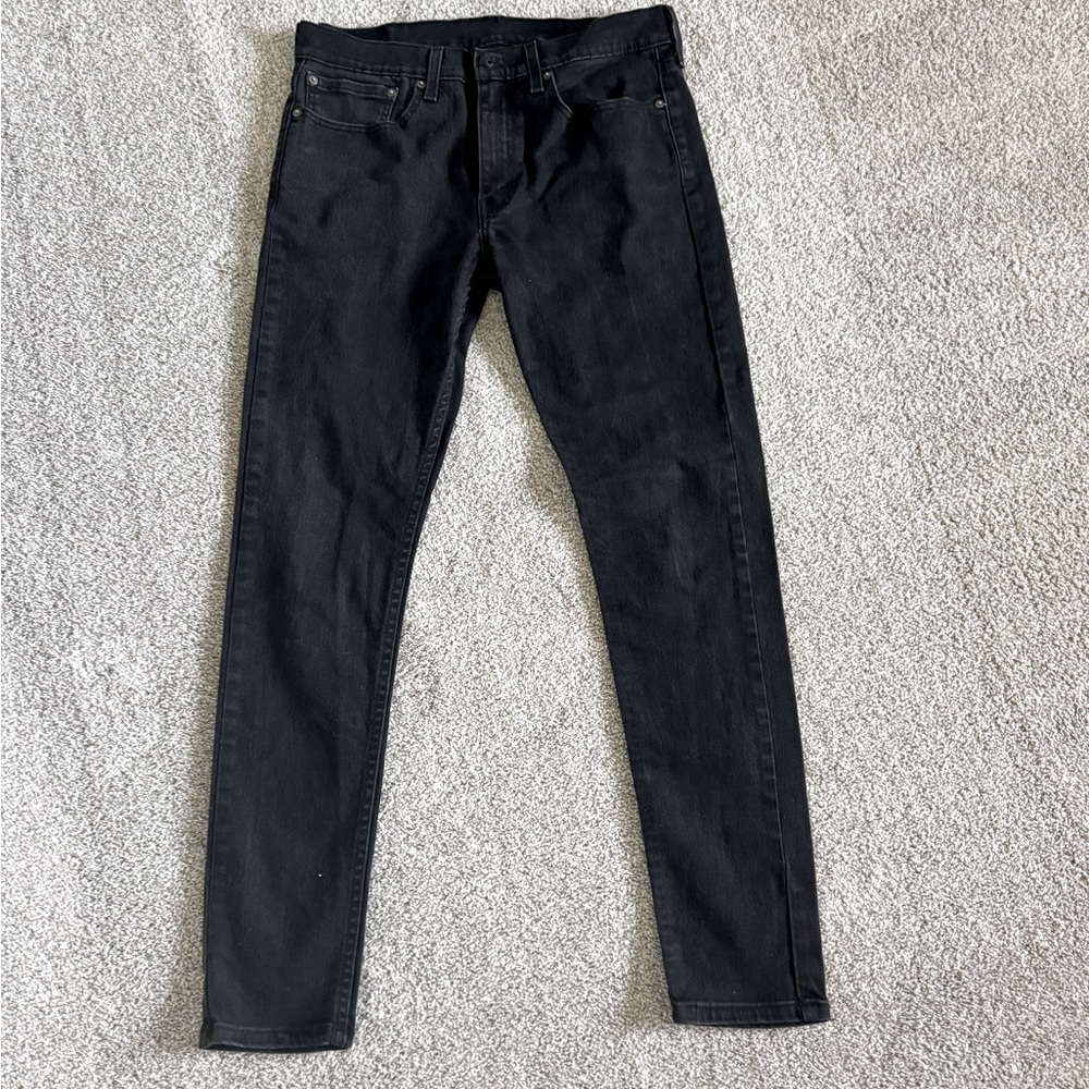 Men’s Classic Levi Black Denim Jeans.  Waterless skinny taper